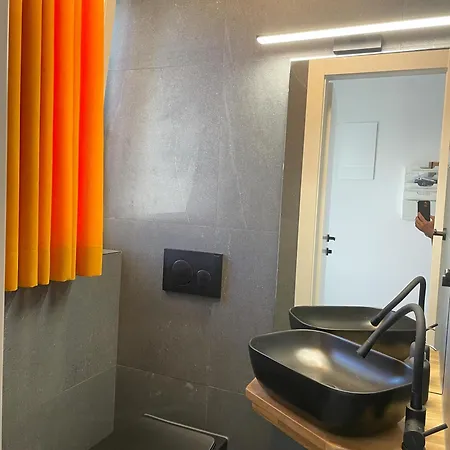 Apartment Valkane *
