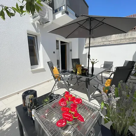 Apartment Valkane *