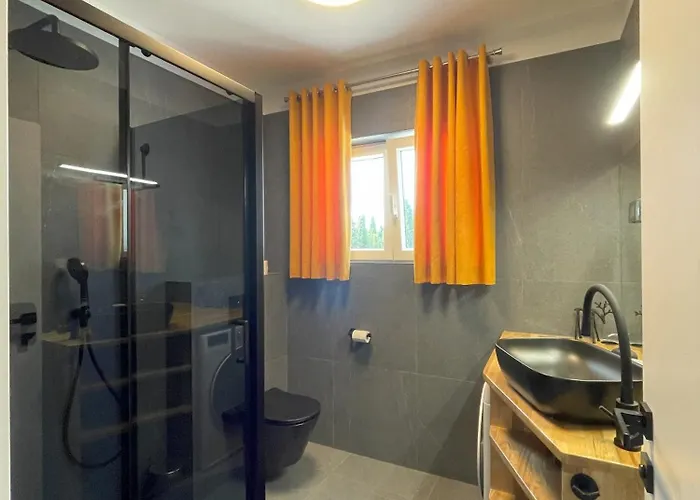 Valkane Apartmán Pula